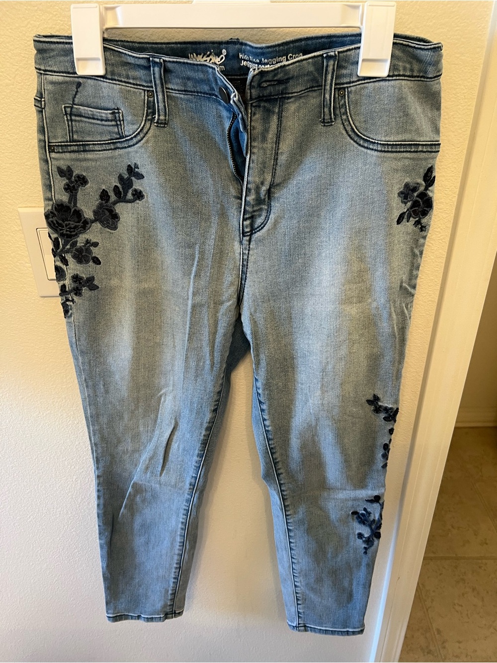 Mossimo Supply Co. Light Blue Skinny Jeans with Black Floral Embroidery